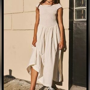 Cece Smocked Midi Dress 100% cotton